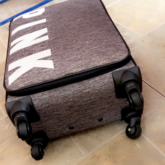 Victoria Secrets Pink luggage suitcase - Picture 3 of 7